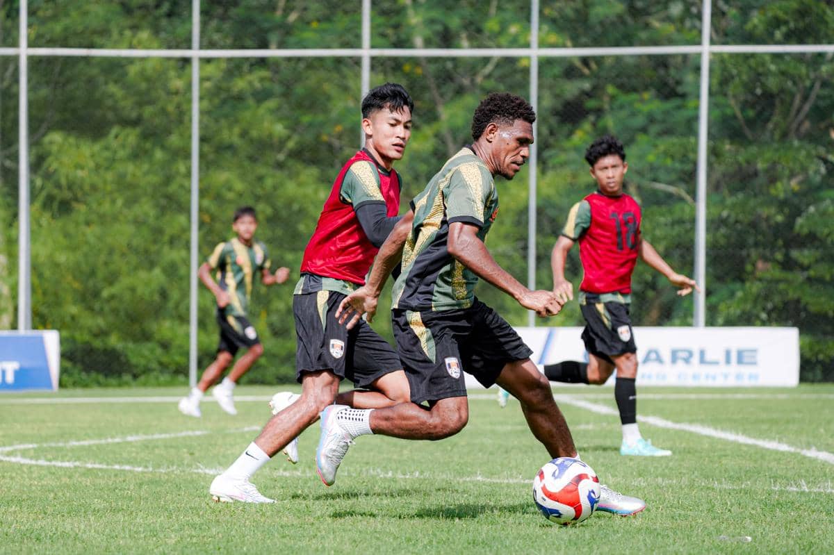 kendal tornado fc, ktfc latihan, pemain ktfc