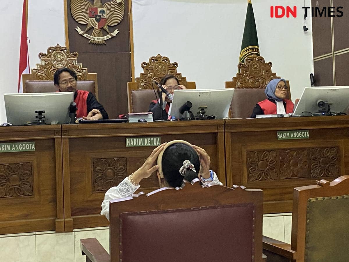 Sidang putusan sela kasus dugaan penipuan dan penggelapan dana konser TWICE, Kamis (18/12/2025)