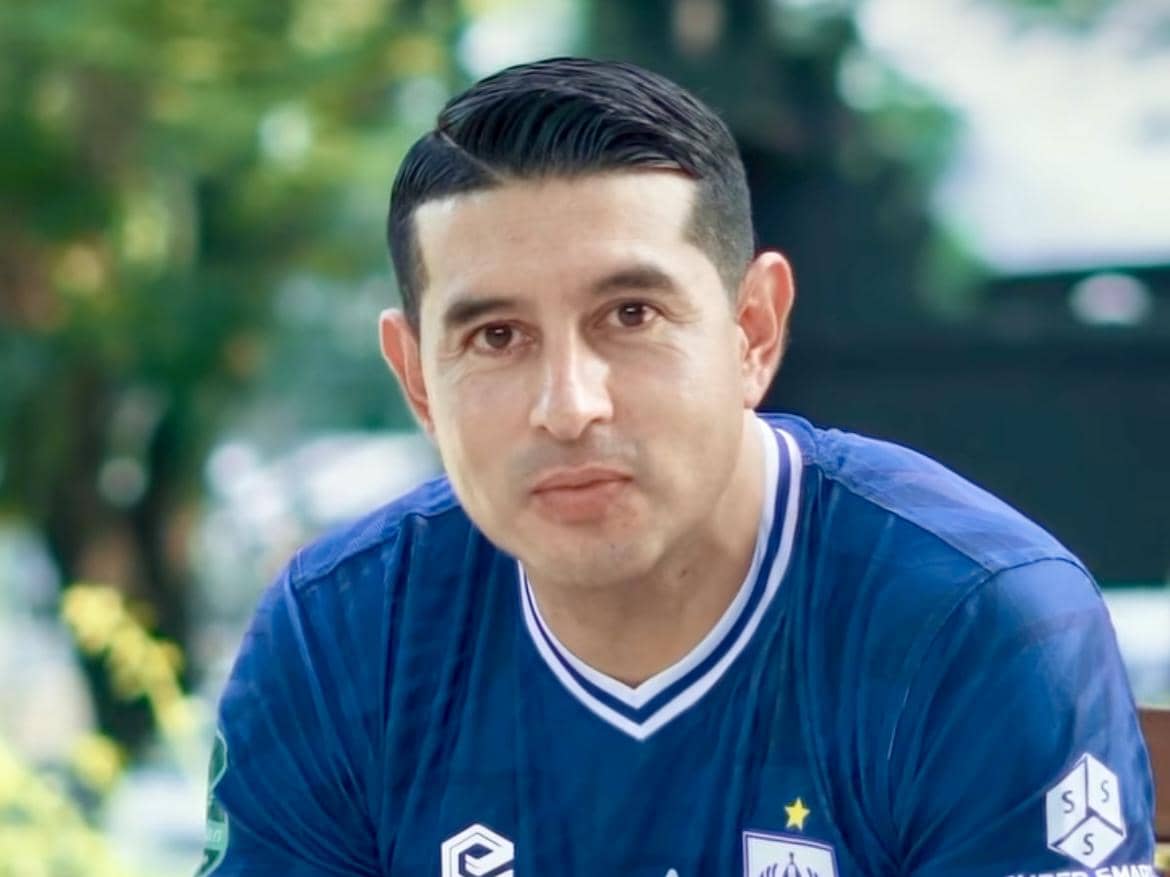 psis, psis pemain, psis pemain naturalisasi, esteban vizcarra