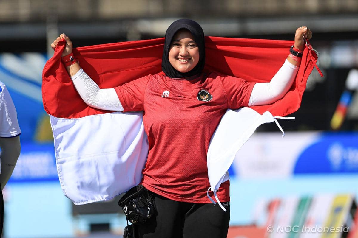 Atlet panahan Indonesia, Nurisa Dian Ashrifah meraih medali emas SEA Games 2025, Kamis (18/12/2025).