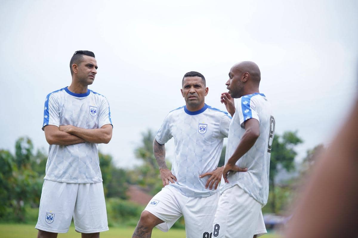 psis, psis pemain, psis pemain naturalisasi, otavio dutra, alberto goncalves