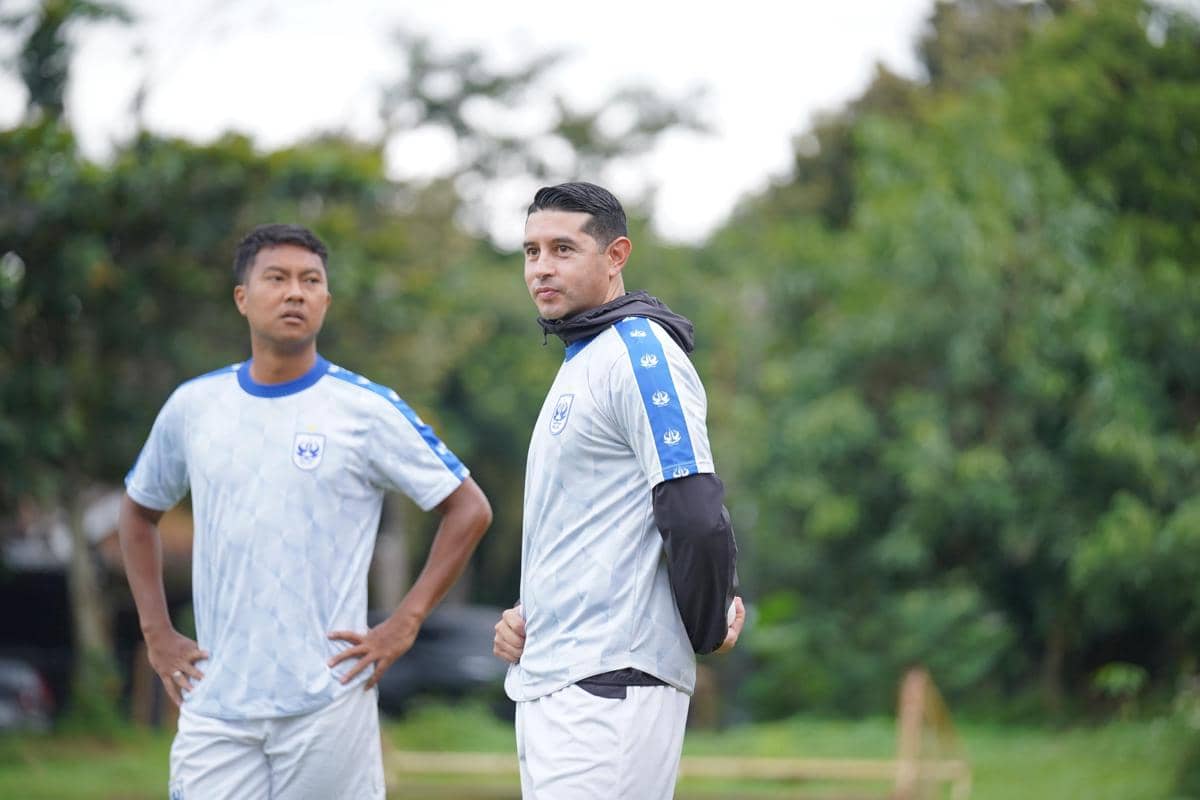 psis, psis pemain, psis pemain naturalisasi, esteban vizcarra