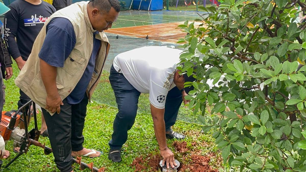 Warga Tangsel Bangun Puluhan Biopori, Atasi Sampah Organik dari Rumah