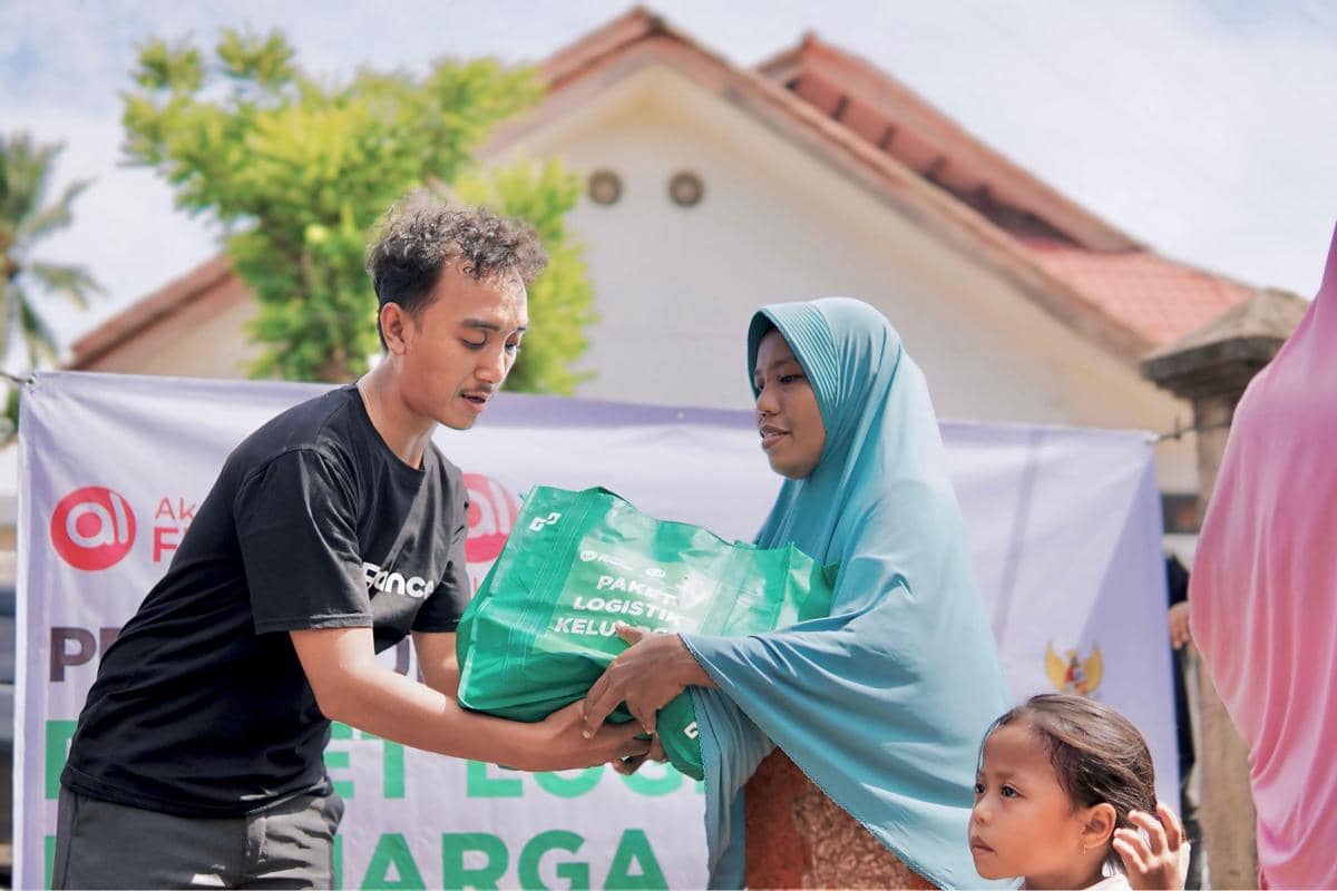 Akulaku gandeng BAZNAS RI salurkan bantuan ke korban bencana Sumatra