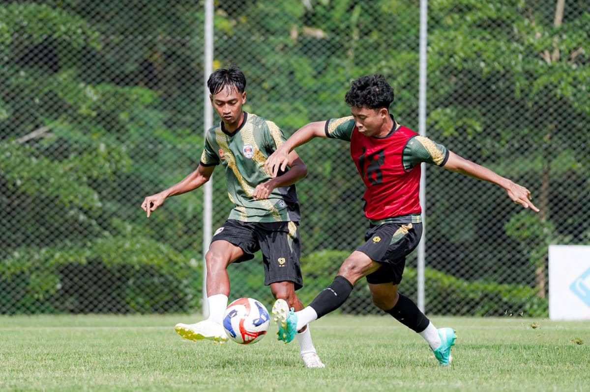 kendal tornado fc, ktfc latihan, pemain ktfc