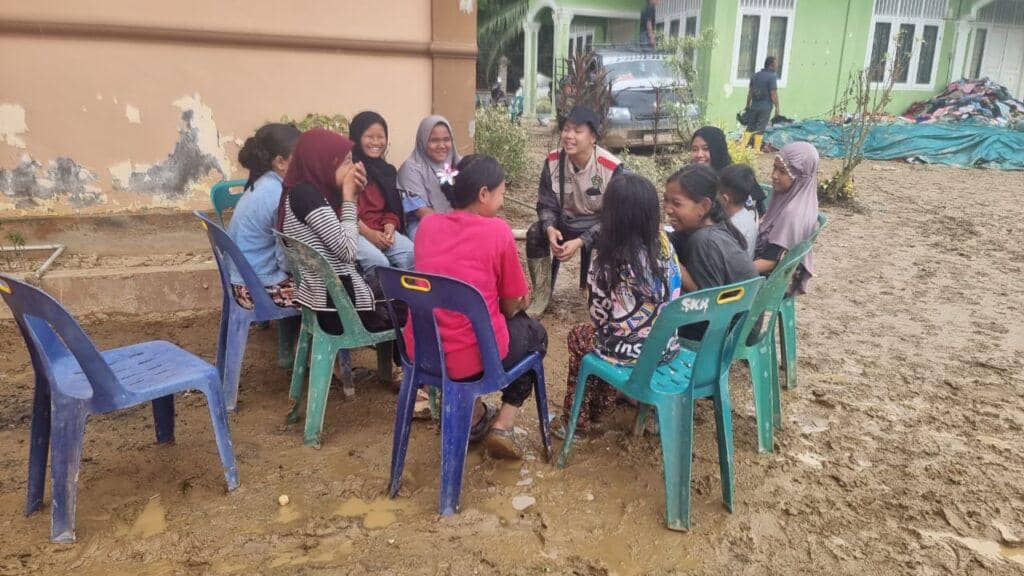 Tim PKM Tanggap Darurat Bencana Universitas Lampung (Unila) melakukan mobilisasi pelayanan kesehatan di wilayah terdampak banjir Kabupaten Aceh Tamiang