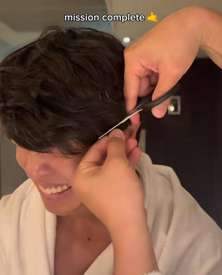 Steven Wongso umrah pertama kali setelah mualaf 