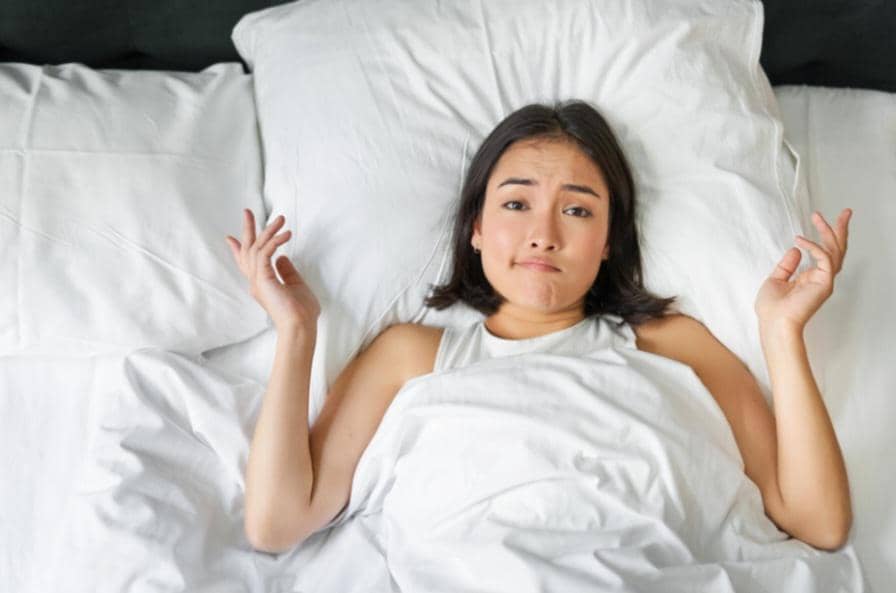 ilustrasi tidur di kamar