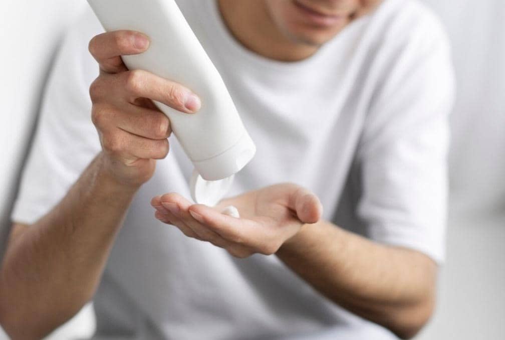 ilustrasi krim cukur