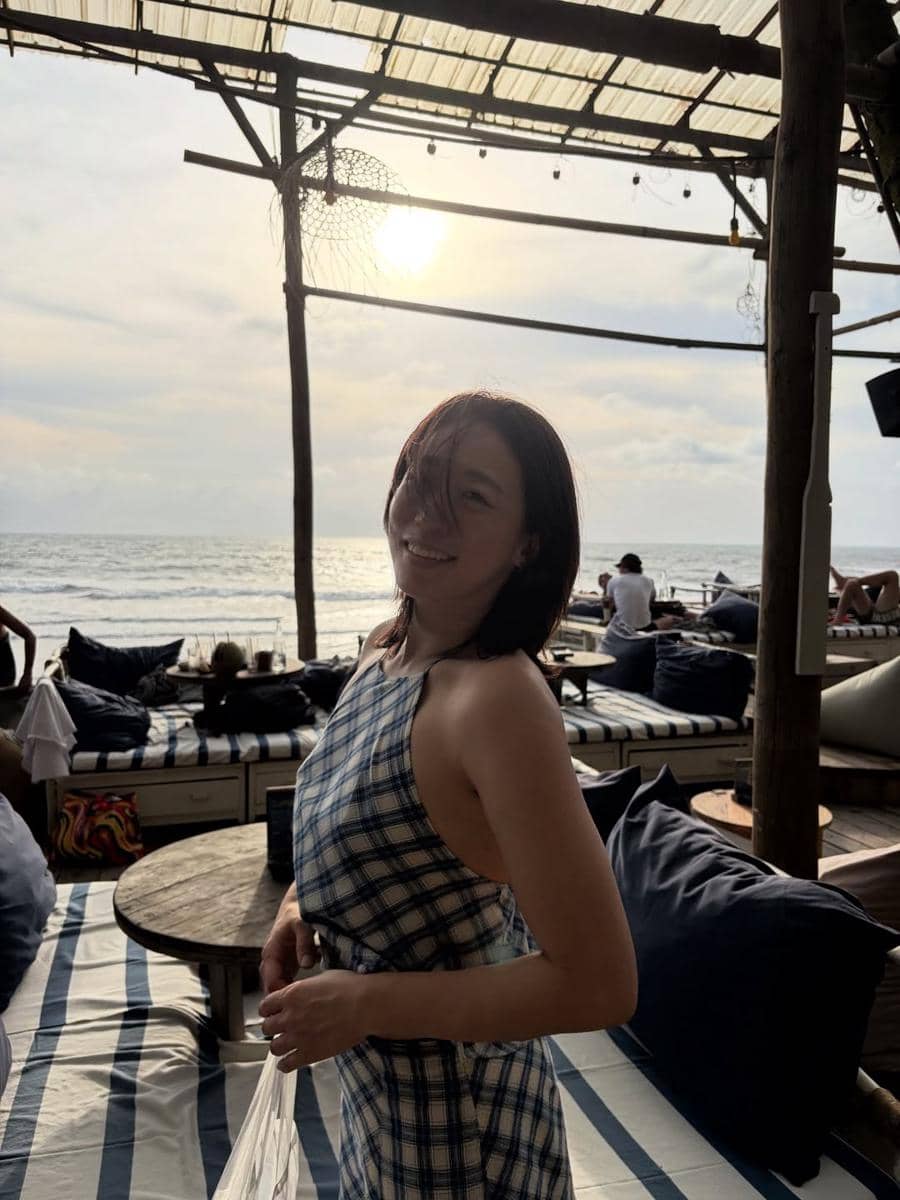 potret aktris Lee Mi Do liburan di Bali 