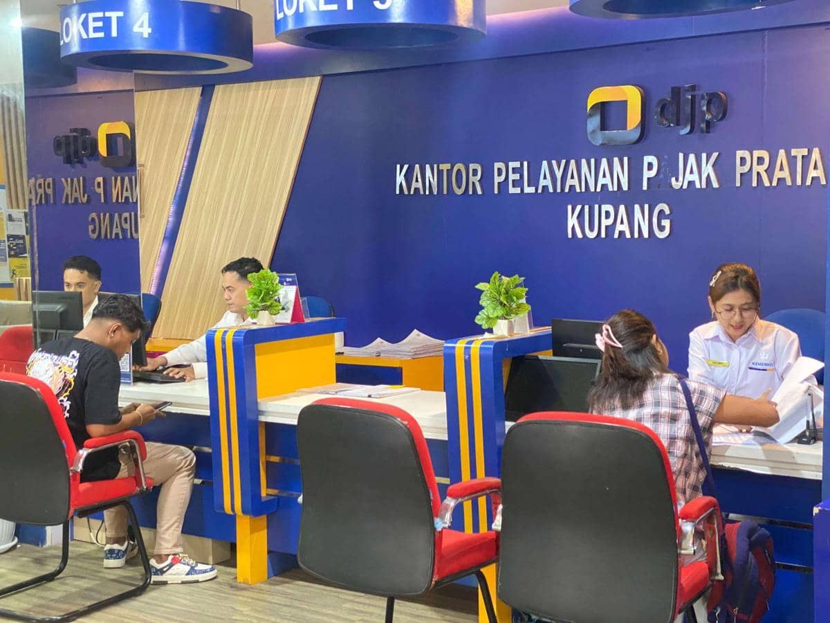 Suasana pembayaran pajak di KPP Pratama Kupang. (Dok KPP Pratama Kupang)