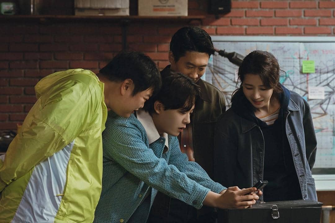 still cuts drama Heroes Next Door