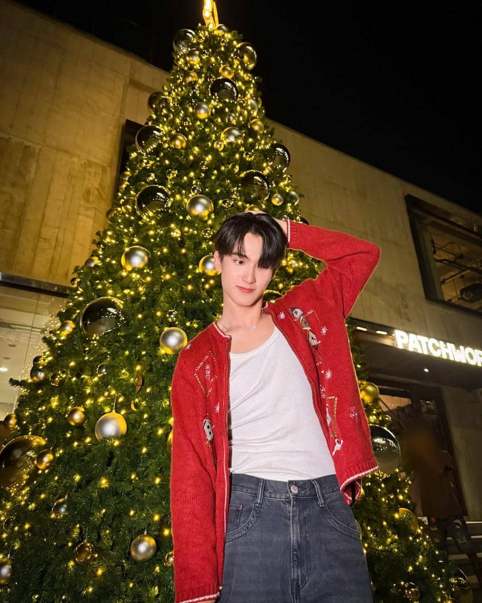 OOTD Natal ala First Chalongrat