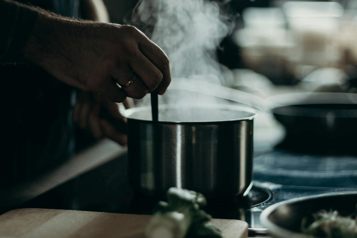 ilustrasi membuat poaching truffle