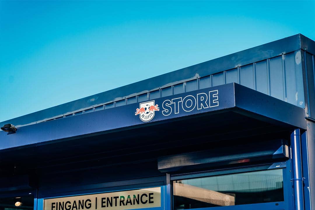 ilustrasi logo RB Leipzig