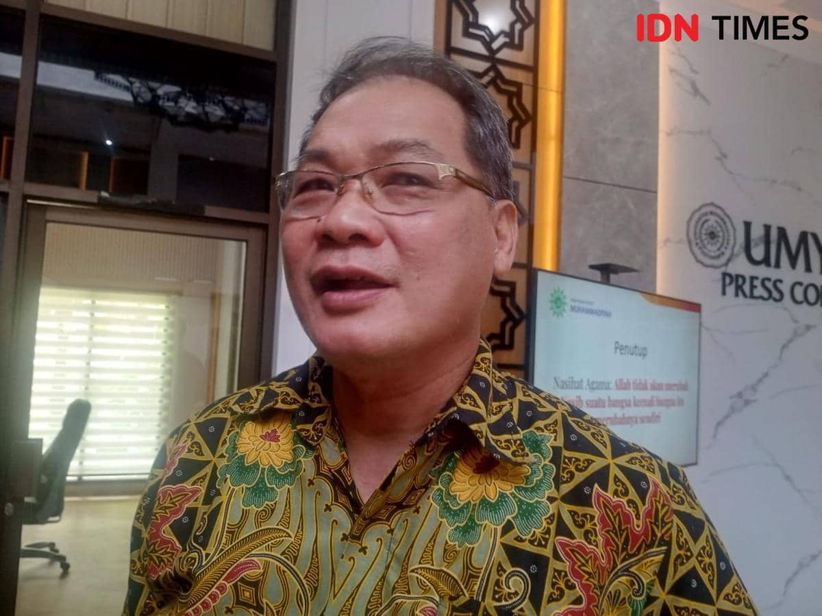 Rektor Universitas Muhammadiyah Yogyakarta (UMY), Prof. Dr. Achmad Nurmandi . (IDN Times/Daruwaskita)