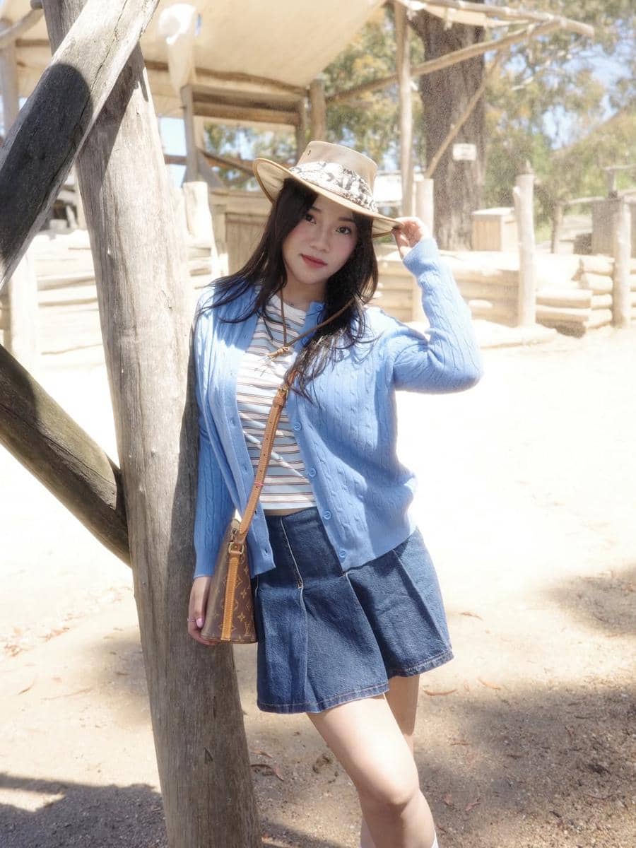 Anggis Devaki ke Sovereign Hill di Victoria.