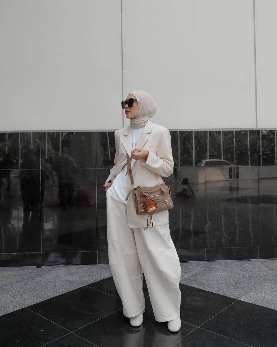 outfit Richa Iskak