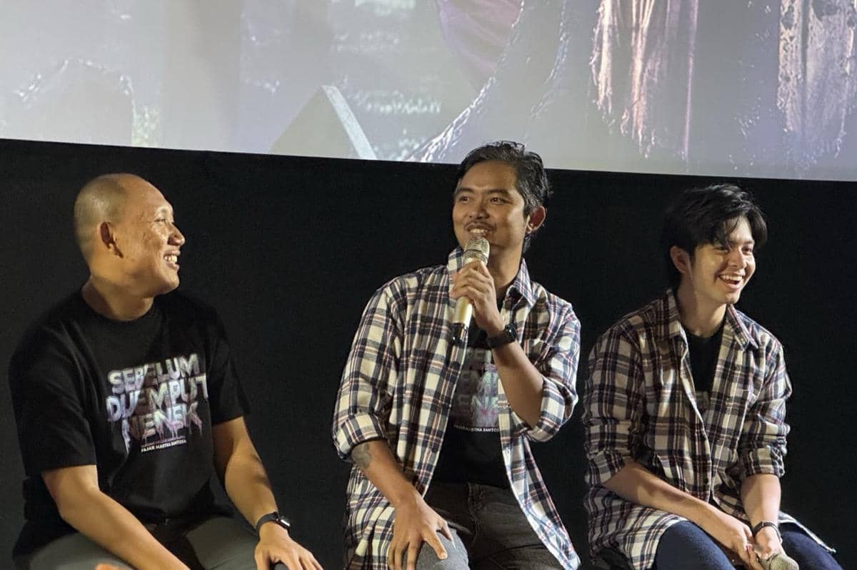 momen konferensi pers Sebelum Dijemput Nenek