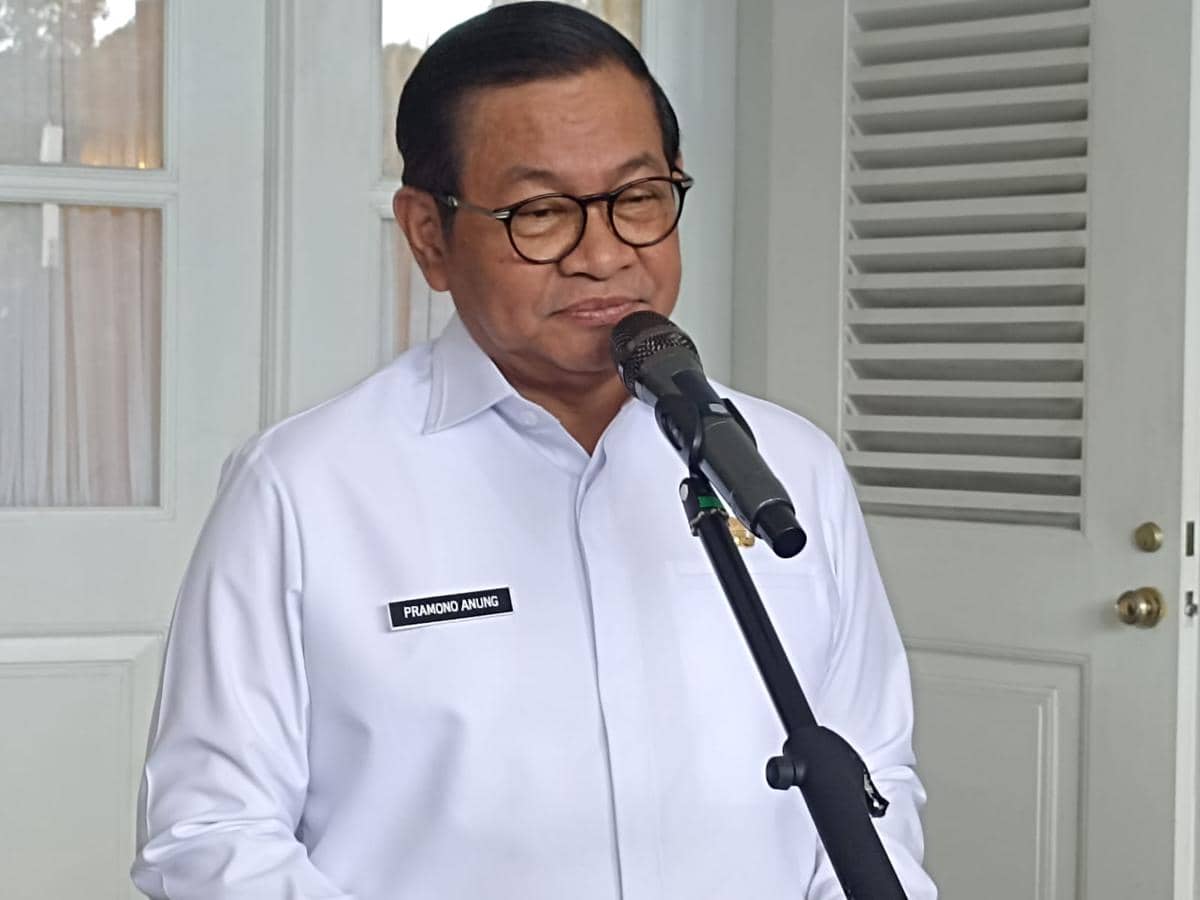 Gubernur DKI Jakarta Pramono Anung di Balai Kota