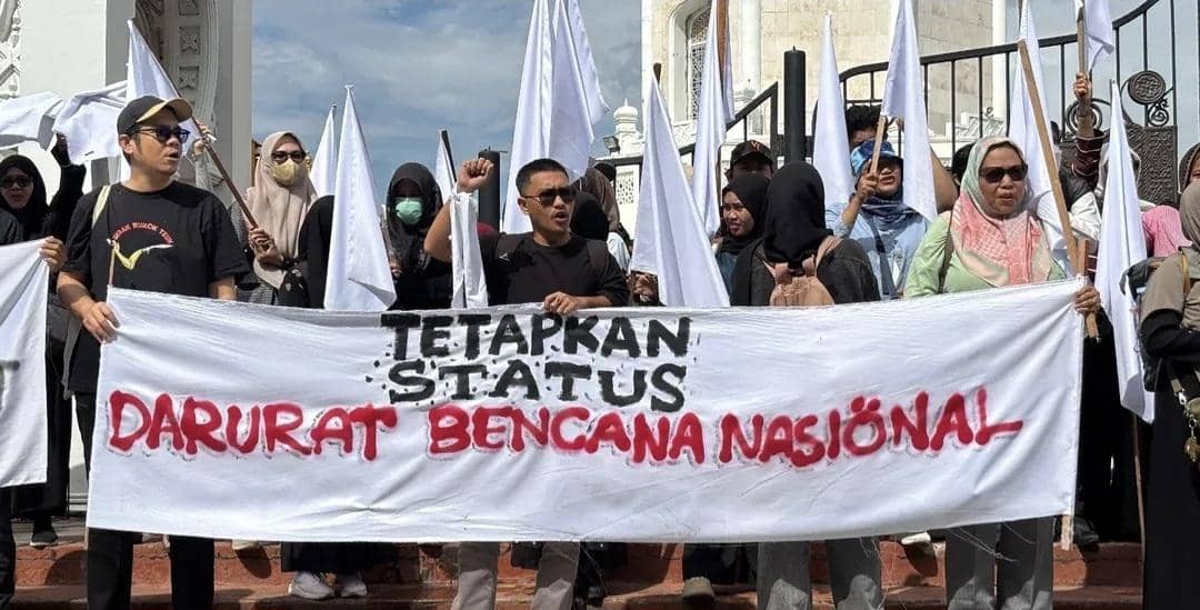 Banjir Sumatra, bendera putih, Aceh