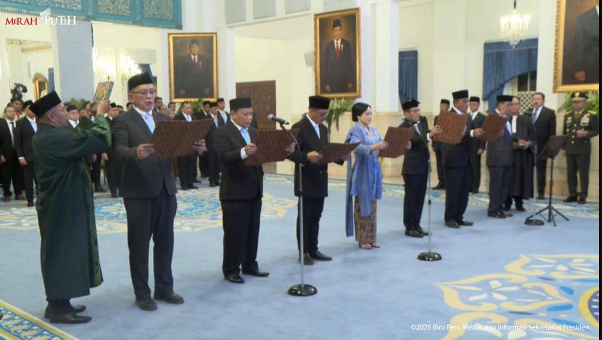 7 Anggota Komisi Yudusial Ucapkan Sumpah Jabatan di Hadapan Presiden Prabowo (Youtube.com/Sekretariat Presiden)