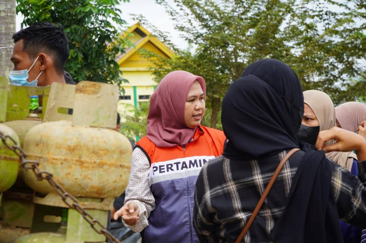 Pertamina Patrai Niaga Sumbagut menggelar operasi pasar di Aceh (dok.Pertamina)