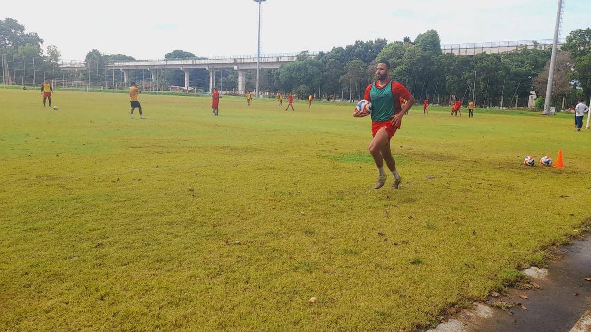 Fernando Barbosa latihan terpisah dari Sumsel United (Dok. Media Officer)