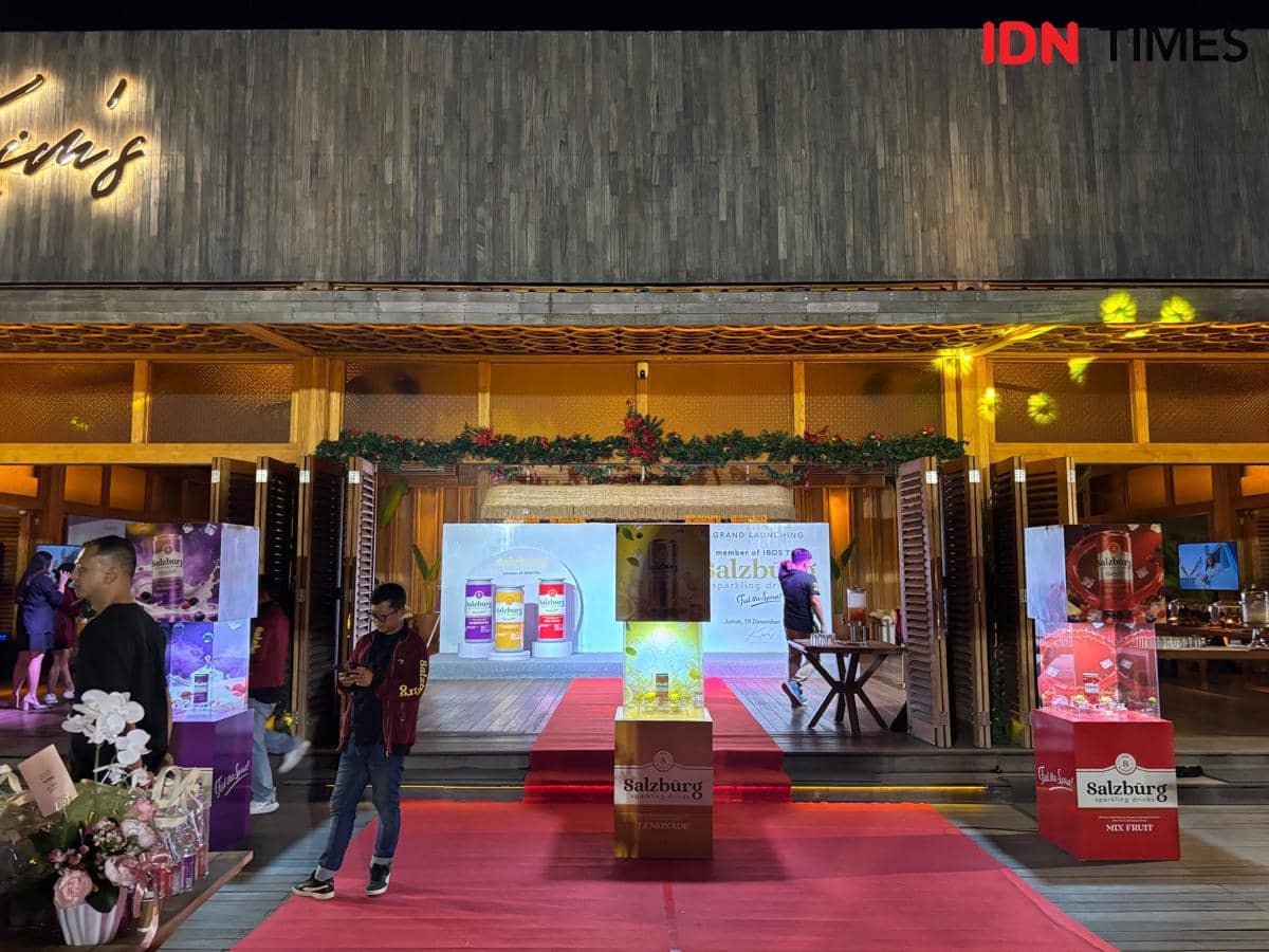 Peluncuran Salzburg, di Kim’ Bar & Kitchen,