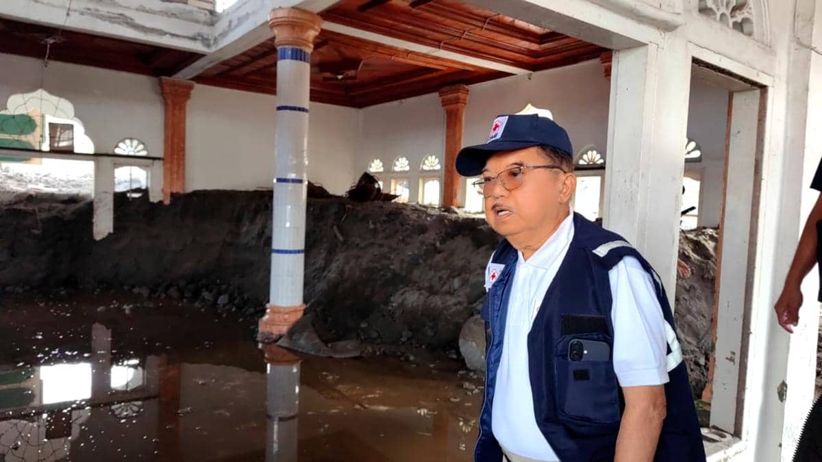 Jusuf Kalla Kunjungi Lokasi Bencana di Kabupaten Bener Meriah Aceh