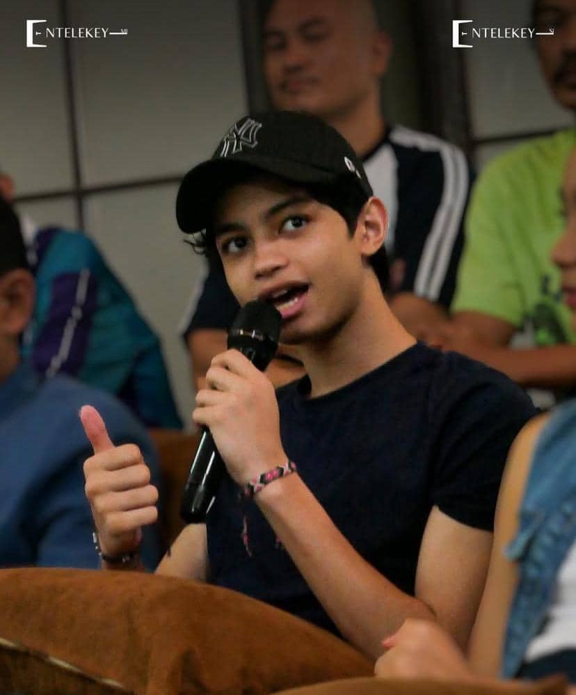 sinopsis film Bapakmu Kiper