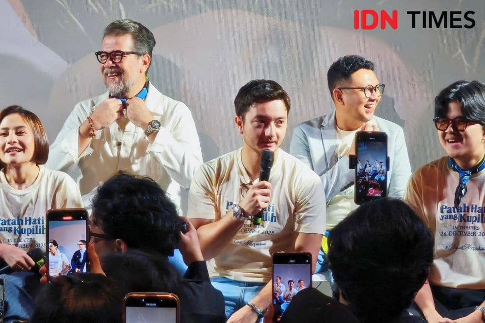 Potret press conference film Patah Hati Yang Kupilih di Jakarta, Kamis (18/12/2025)