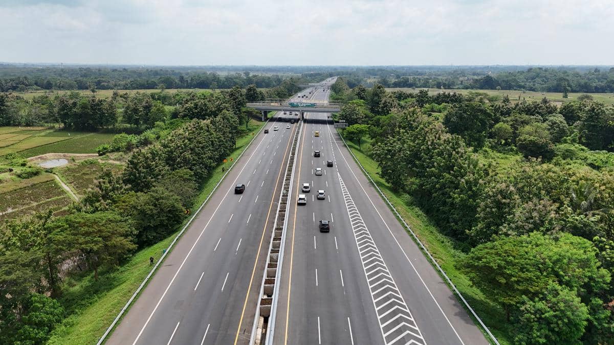 Foto 6_Ilustrasi Lalu Lintas di Ruas Tol Cipali.JPG