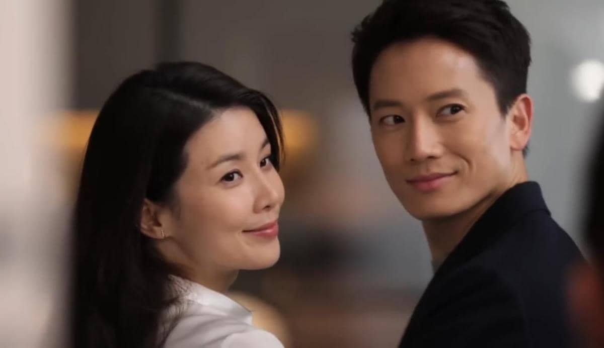 Couple Ji Sung & Lee Bo Young