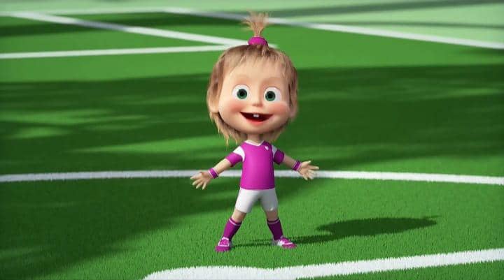 Masha menirukan selebrasi Cristiano Ronaldo. 