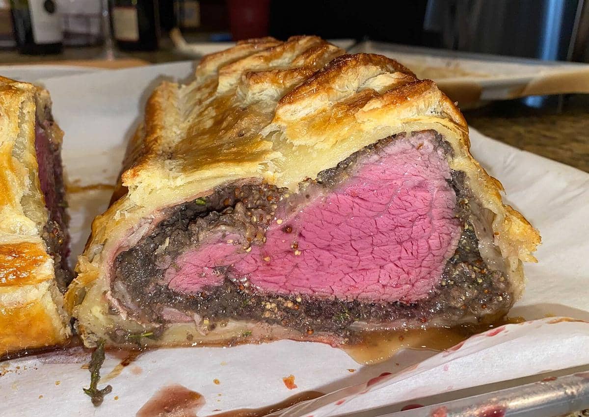 ilustrasi beef wellington