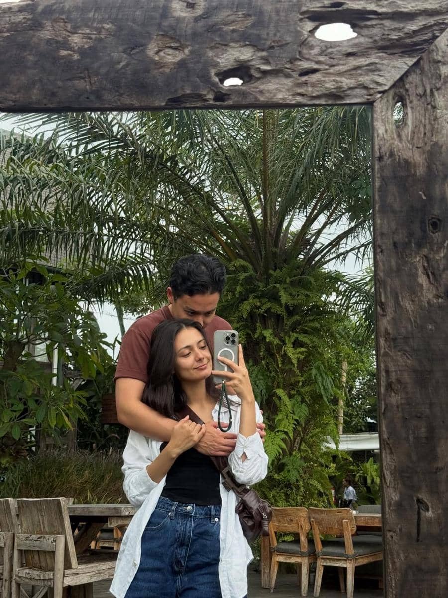 Amanda Rawles liburan ke Yogyakarta