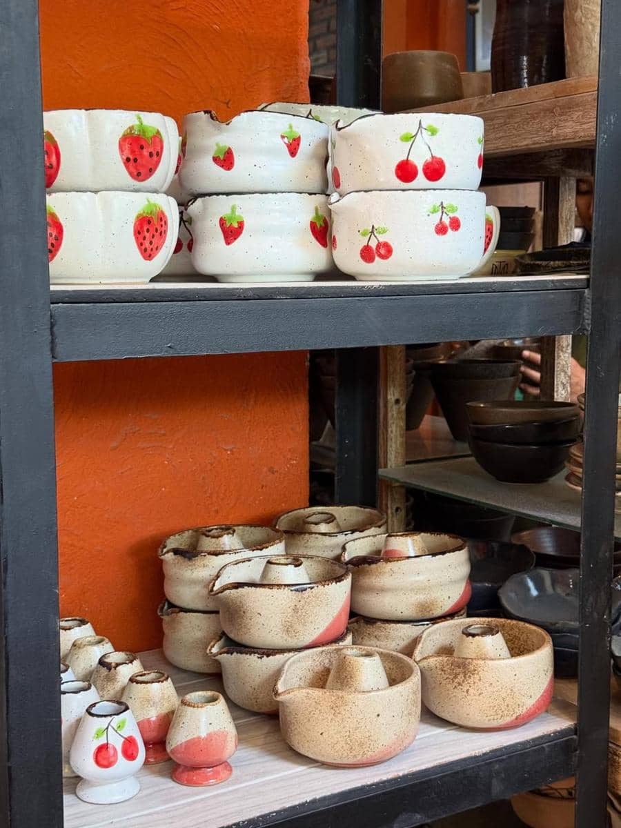 Amanda Rawles liburan ke Yogyakarta