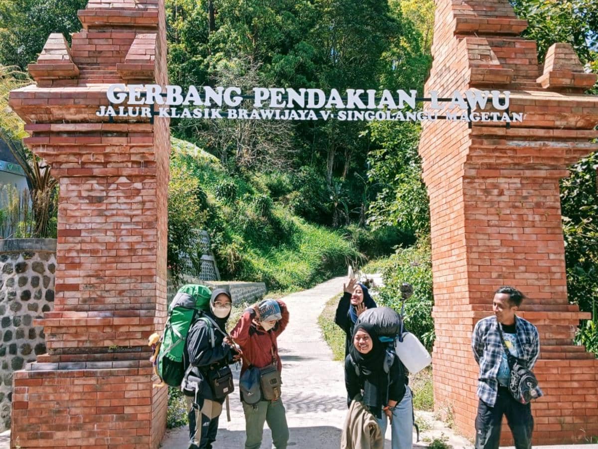 Jalur pendakian gunung Lawu via Singolanggu Pleasant. IDN Times/Riyanto.