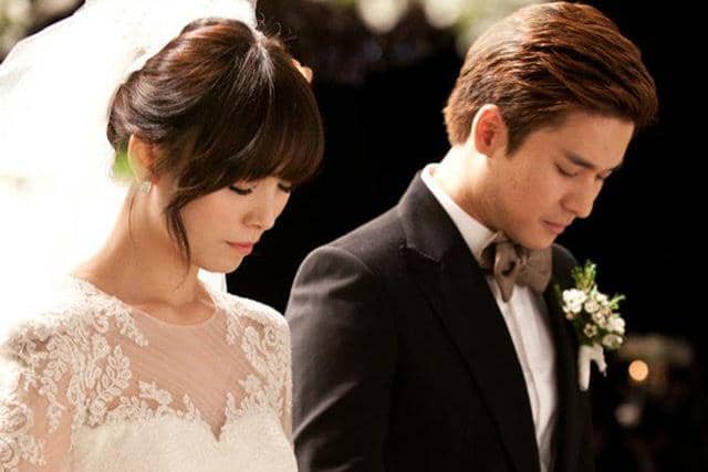 Sunye Wonder Girls dan suaminya