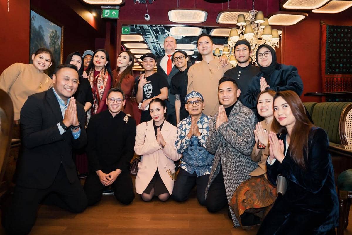 Peresmian Restoran Mewah Nagita Slavina di London (instagram.com/raffinagita1717)