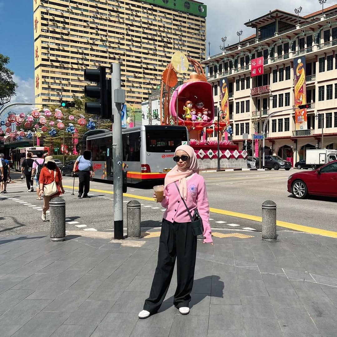 inspirasi OOTD pakai knitwear ala Tsana