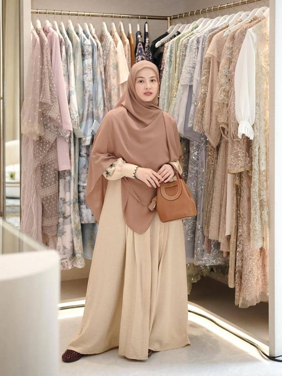 inspirasi ootd ambil rapor anak 