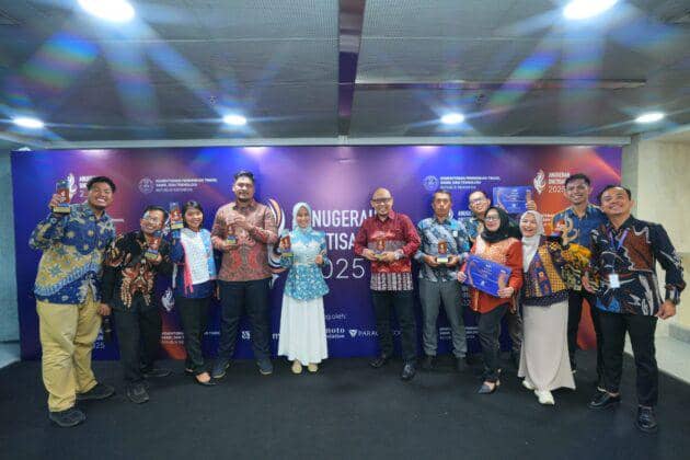 Unila berhasil borong 7 penghargaan di ajang penghargaan tahunan Anugerah Diktisaintek 2025 kategori PTN-BLU yang diselenggarakan Kementerian Pendidikan Tinggi, Sains, dan Teknologi (Kemdiktisaintek)