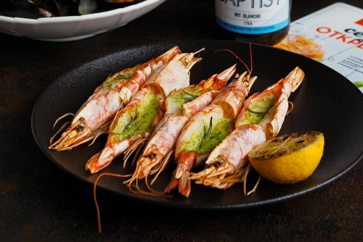 ilustrasi garlic butterfly prawn