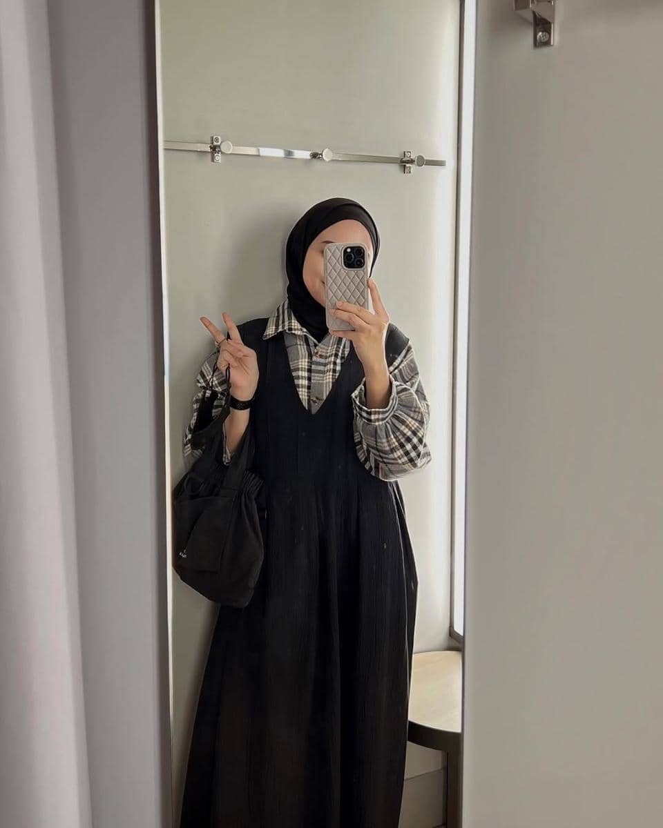 inspirasi smart casual outfit ala Nisa Cookie