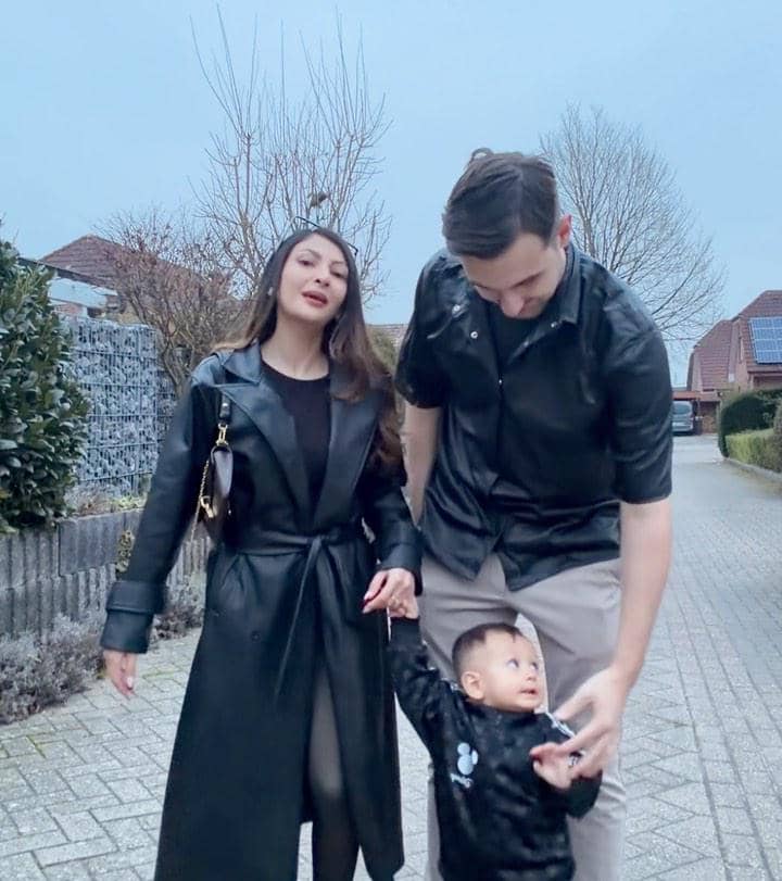 Sarah Keihl dan keluarga jalan-jalan ke Kota Münster