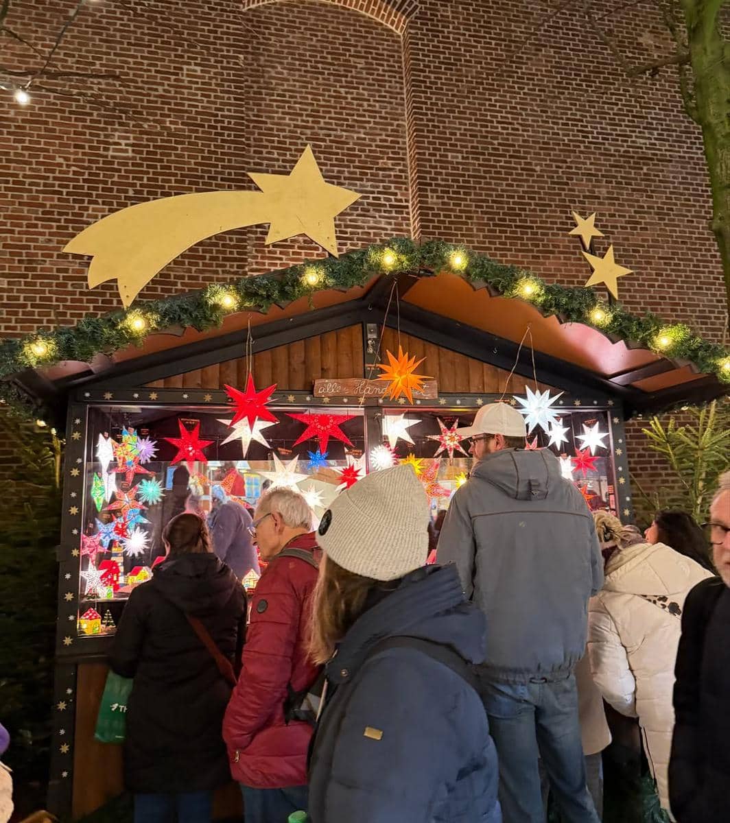 Sarah Keihl dan keluarga jalan-jalan ke Kota Münster