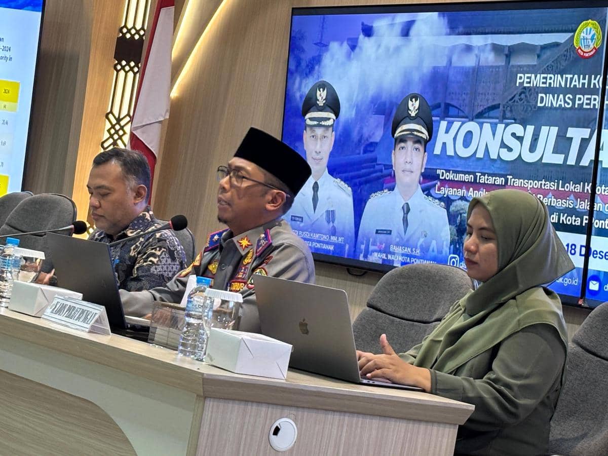 Pemkot tekan kemacetan di Pontianak.