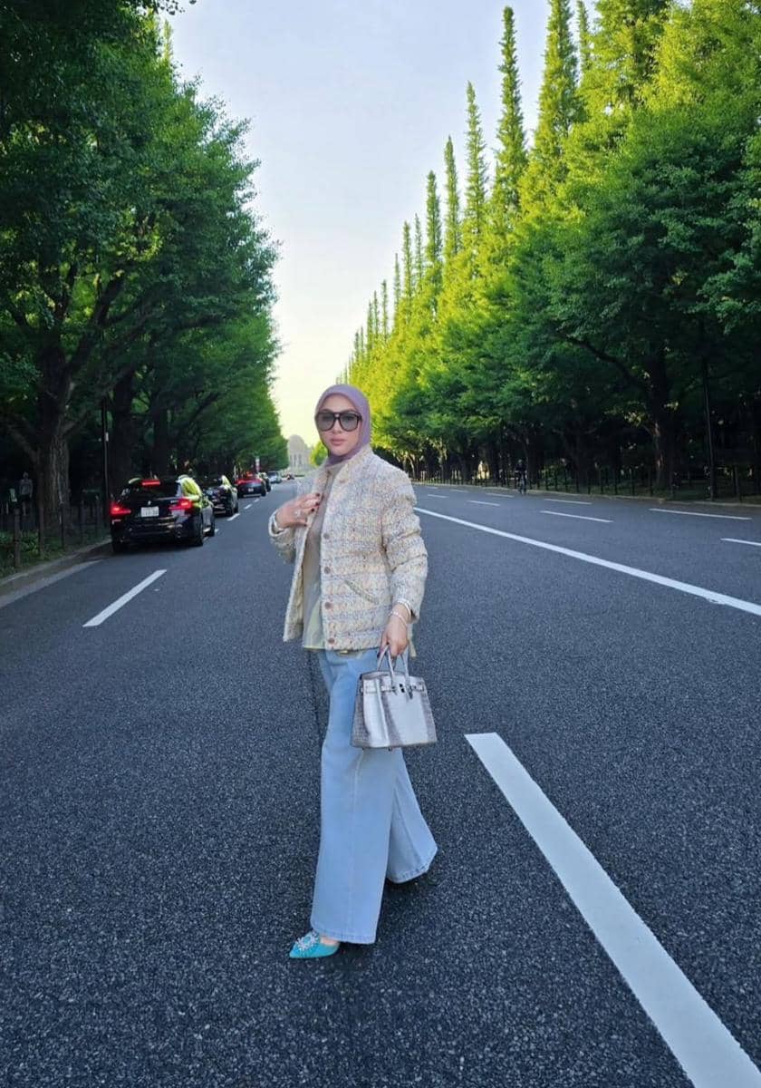 Koleksi Baju Mewah Artis Paling Ciamik Tahun 2025